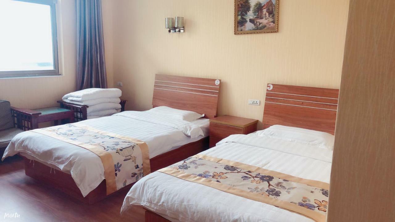 Huashan Gehui Hotel Huayin Екстер'єр фото